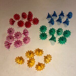 Lot Of 35 Large Vintage Tulip Christmas Plastic Light Reflectors Cover Starburst